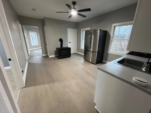 $2,300 | 18 Beach Street, Unit 2, Fairhaven, MA 02719