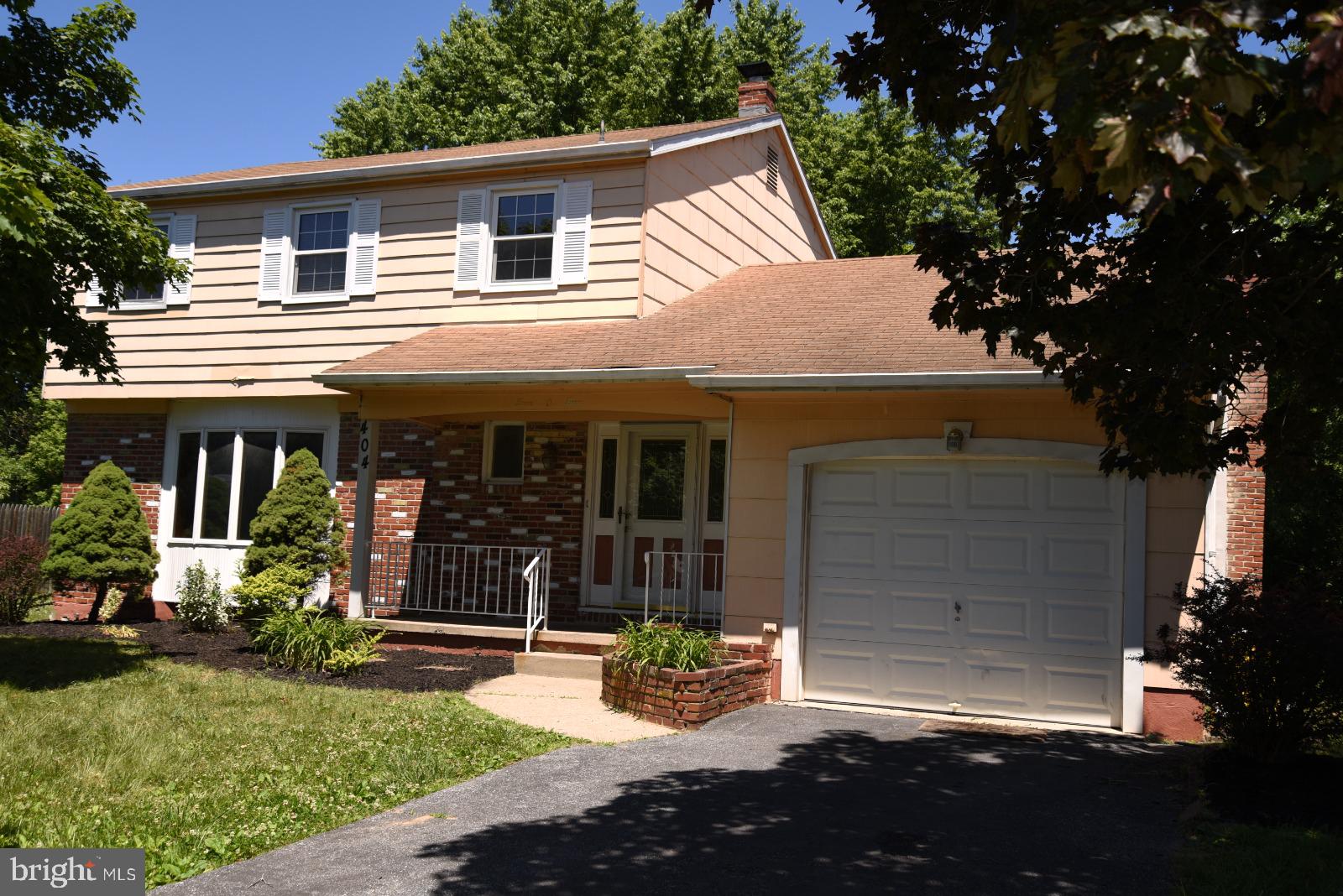 404 Jamestown Road Beverly, NJ 08010 - Photo 1 of 24