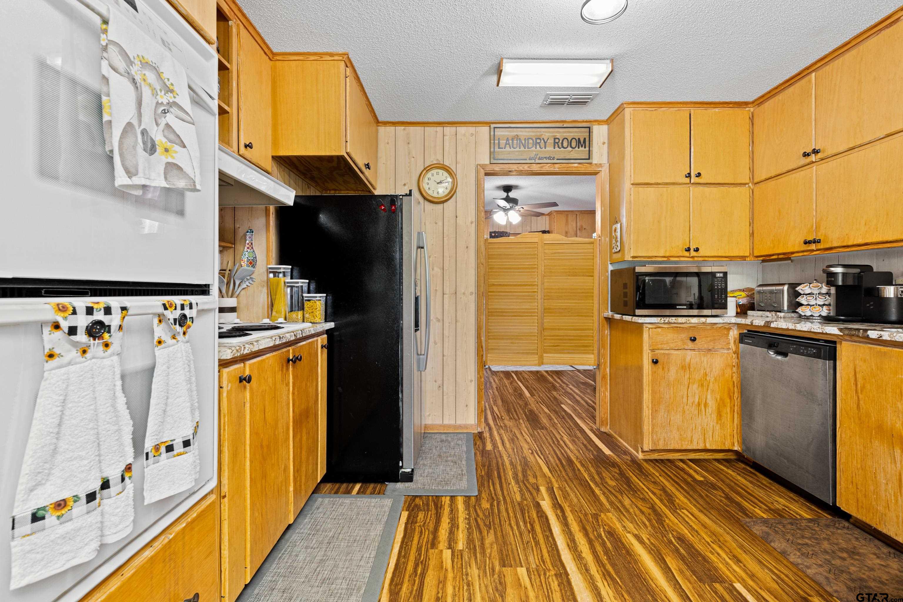 10929 County Road 41 Tyler, TX 75706 - Photo 23 of 48