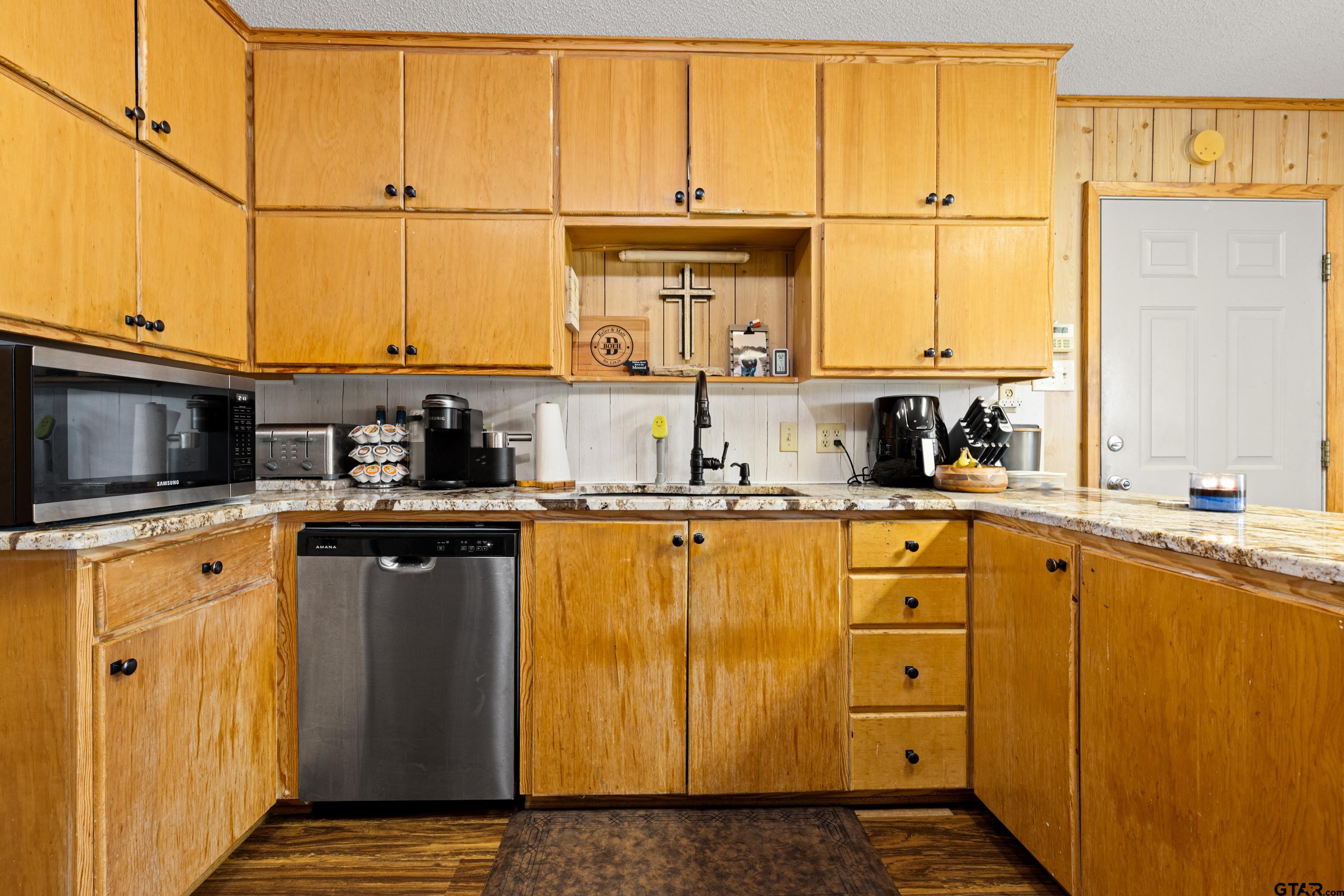 10929 County Road 41 Tyler, TX 75706 - Photo 24 of 48