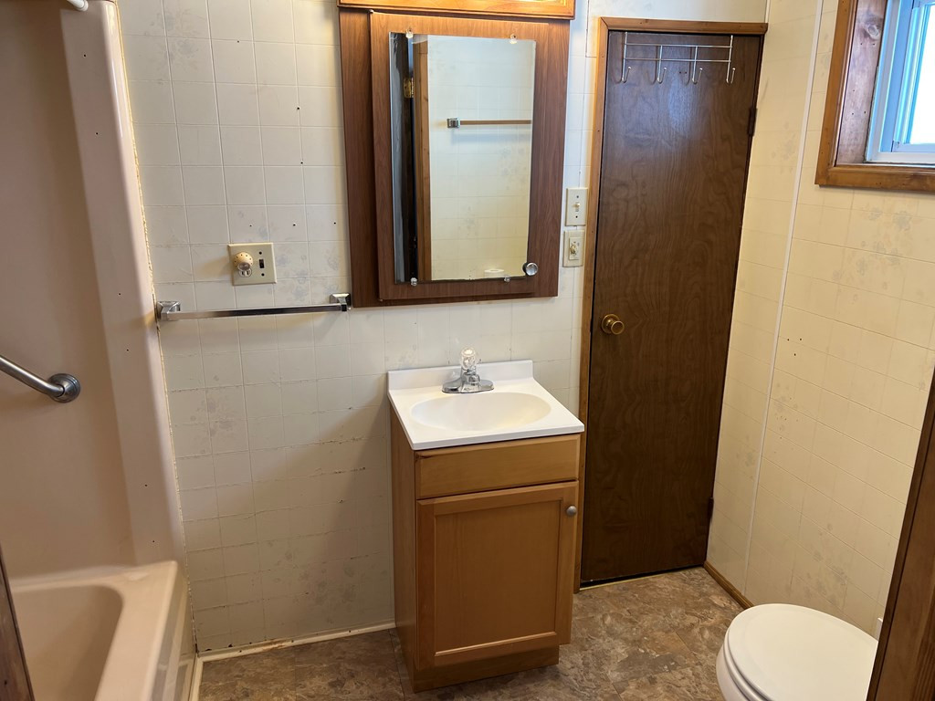 3 Giroux Road Plattsburgh, NY 12901 - Photo 6 of 18 Gallery Image 6