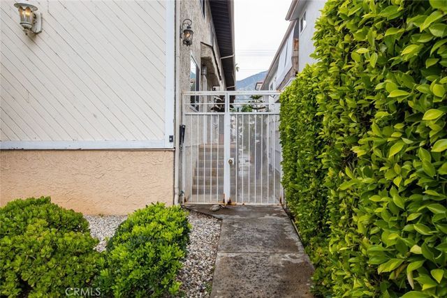 $687,000 | 537 West Stocker Street, Unit 5, Glendale, CA 91202