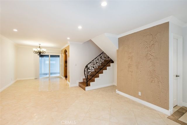 $687,000 | 537 West Stocker Street, Unit 5, Glendale, CA 91202