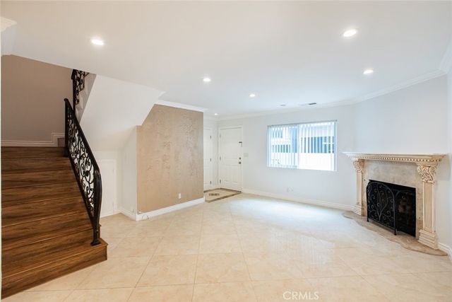 $687,000 | 537 West Stocker Street, Unit 5, Glendale, CA 91202