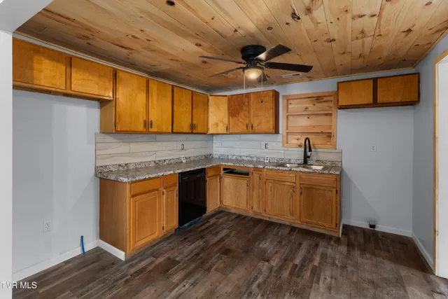 $224,900 | 150 Newman Street, Sneedville, TN 37869