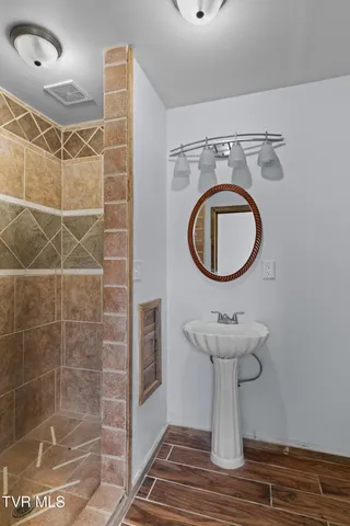 $224,900 | 150 Newman Street, Sneedville, TN 37869