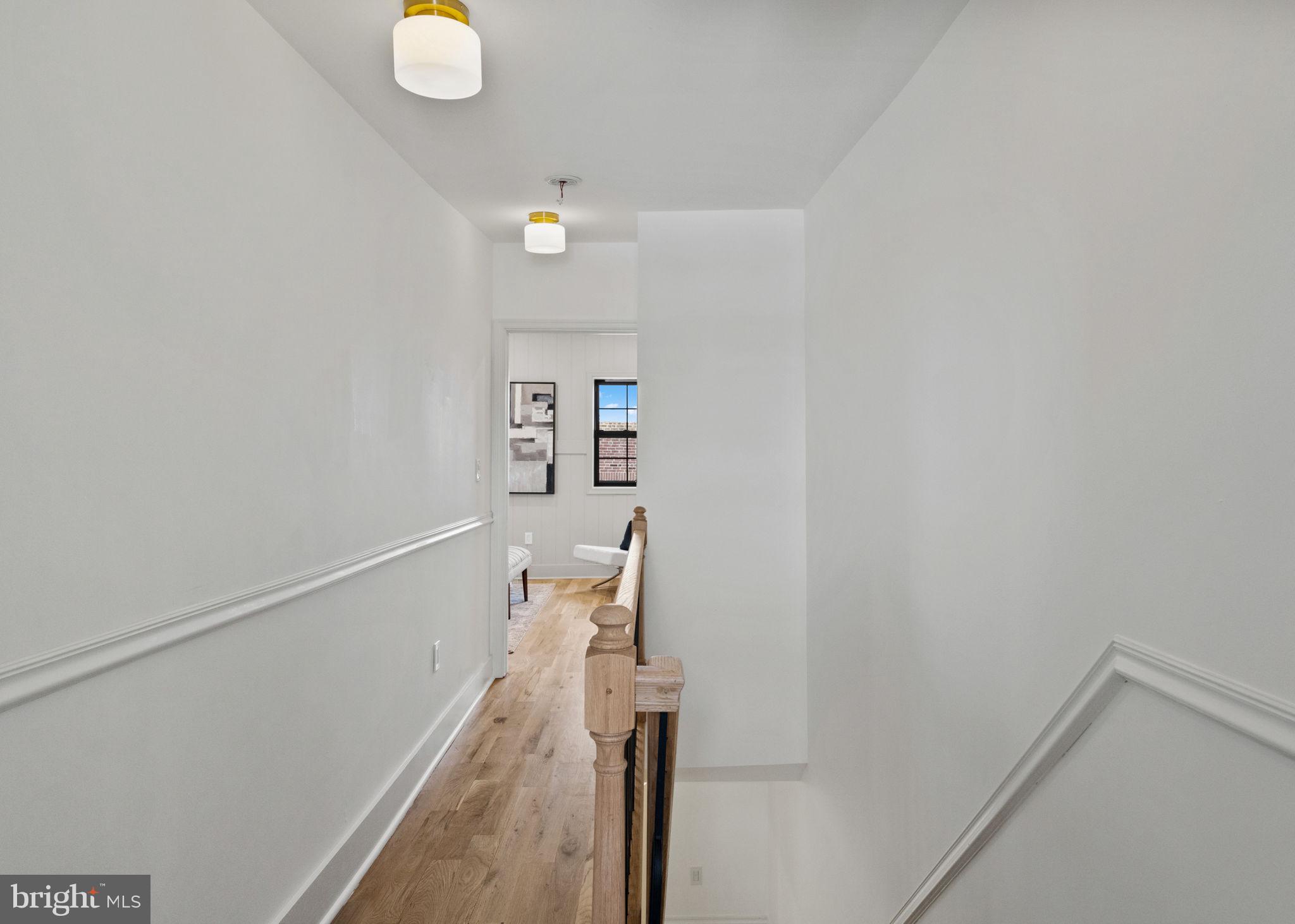 914 Fernon Street Philadelphia, PA 19148 - Photo 23 of 40 a view of entryway