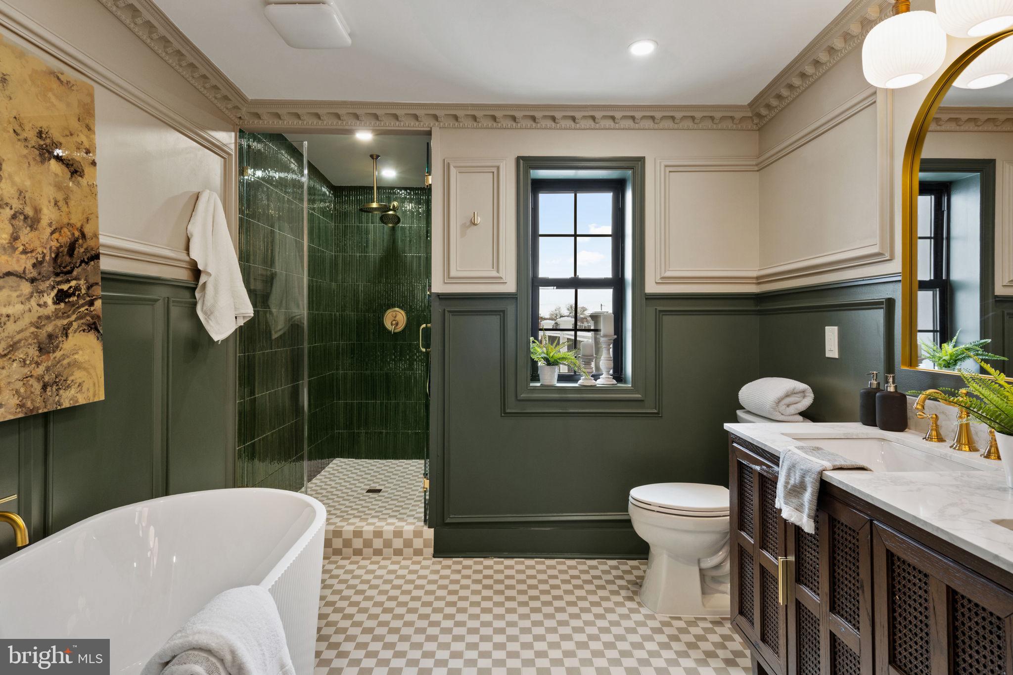 914 Fernon Street Philadelphia, PA 19148 - Photo 29 of 40 a bathroom with a sink toilet and shower