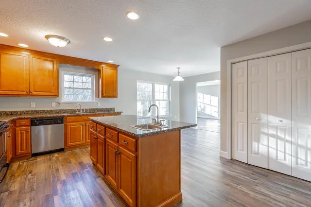 $784,900 | 434 Farm Road, Trion, GA 30753