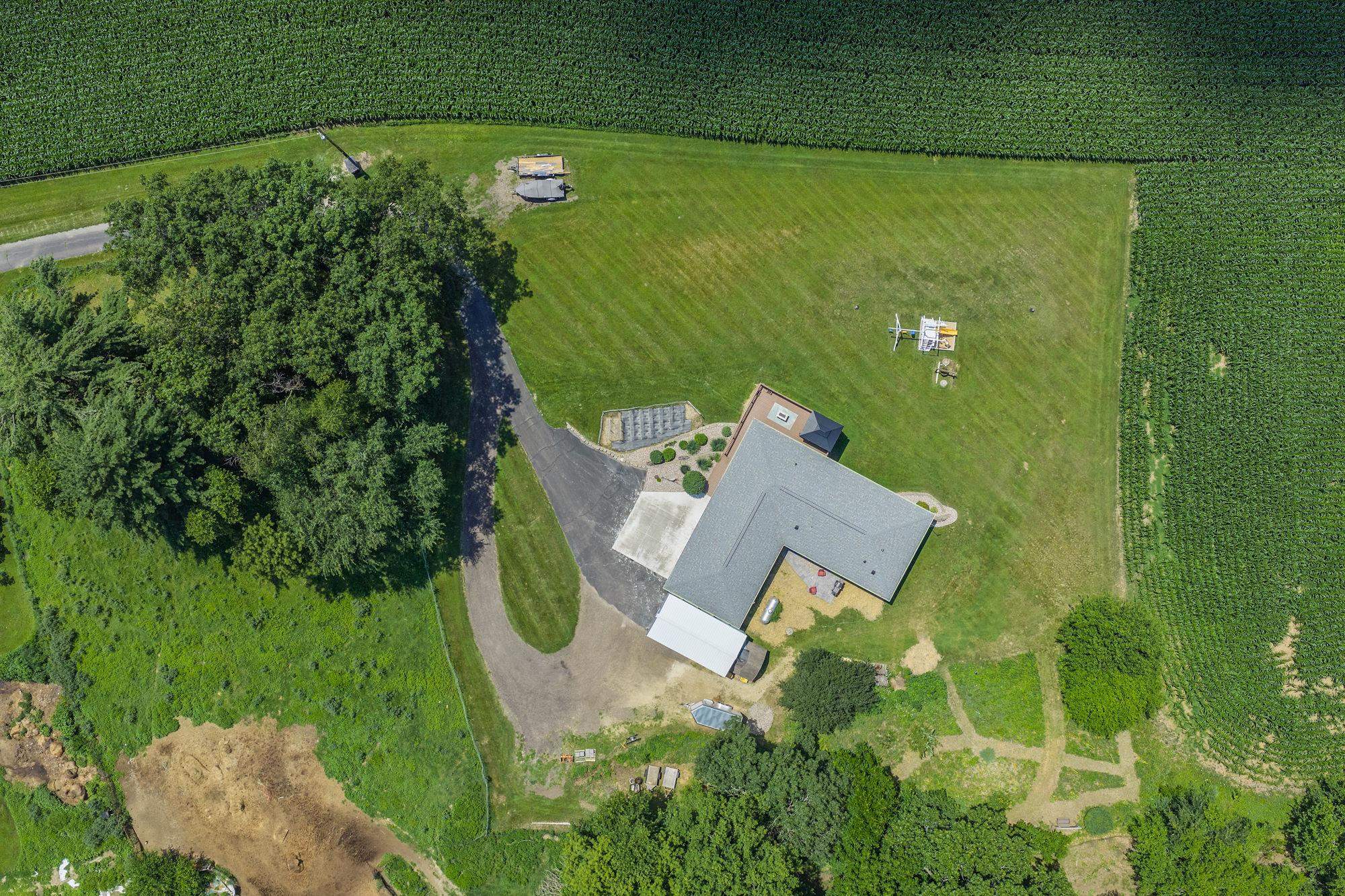 S11221 Fox Spring Green, WI 53588 - Photo 7 of 72