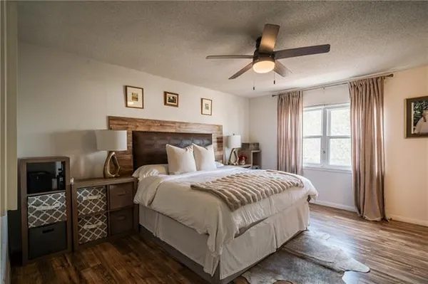 $250,000 | 3824 Burntwood Drive, Harvey, LA 70058