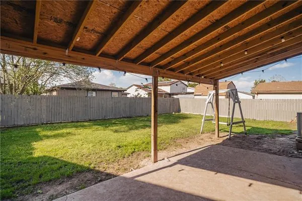 $250,000 | 3824 Burntwood Drive, Harvey, LA 70058