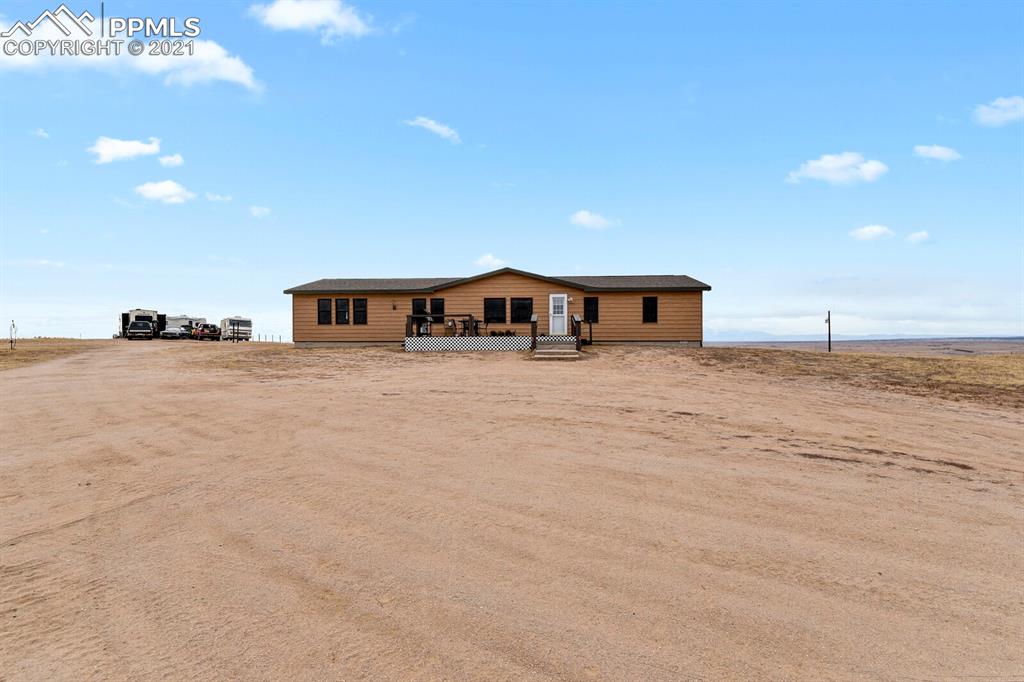 9820 Hahn Road Calhan, CO 80808 - Photo 3 of 38 a view of a city