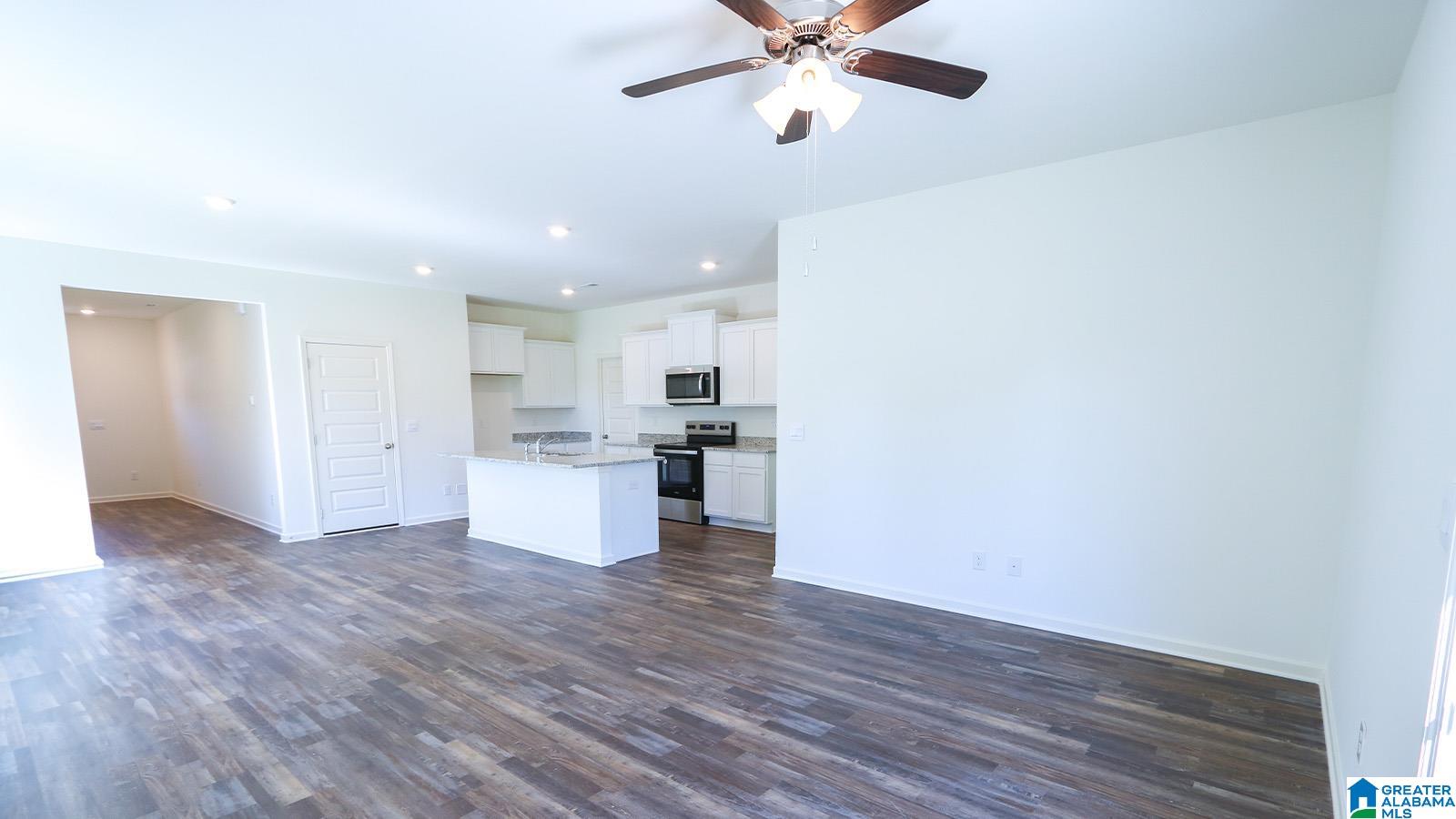 2136 Addison Way Cullman, AL 35055 - Photo 4 of 35