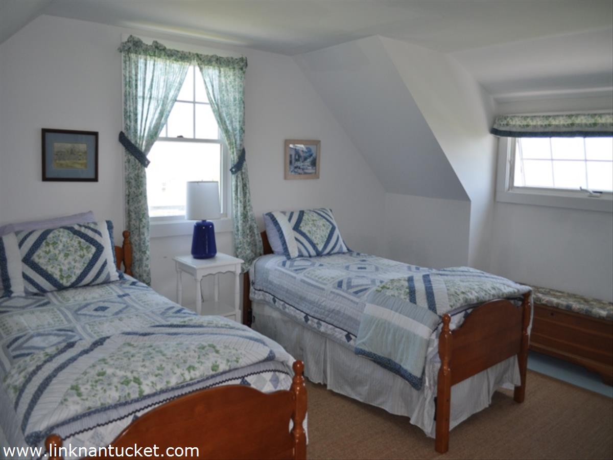 73 A Squam Road, Unit 1 Nantucket, MA 02554 - Photo 19 of 30 Gallery Image 19