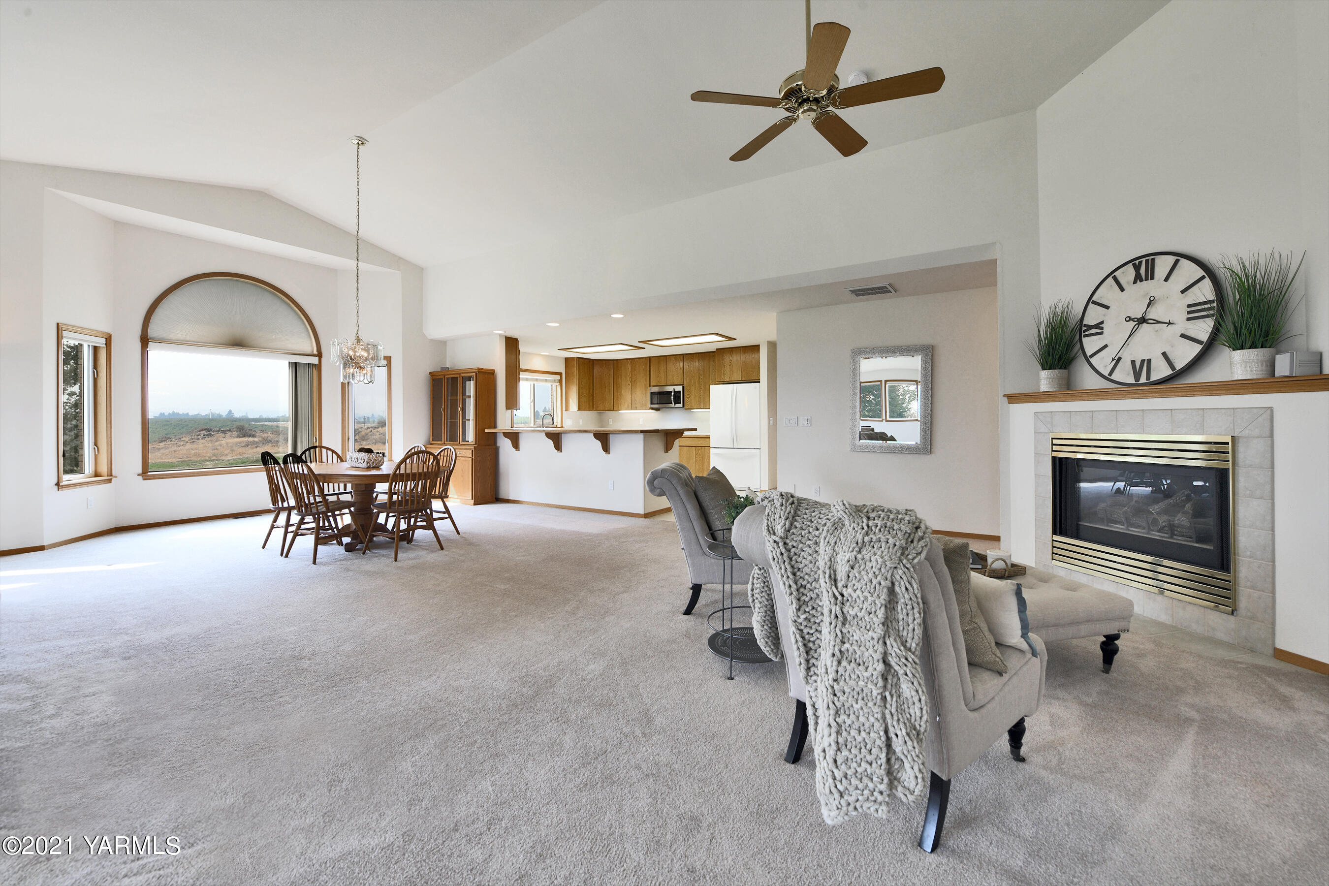 1511 Rosenkranz Road Tieton, WA 98947 - Photo 8 of 41 a view of a livingroom with furniture and a fireplace