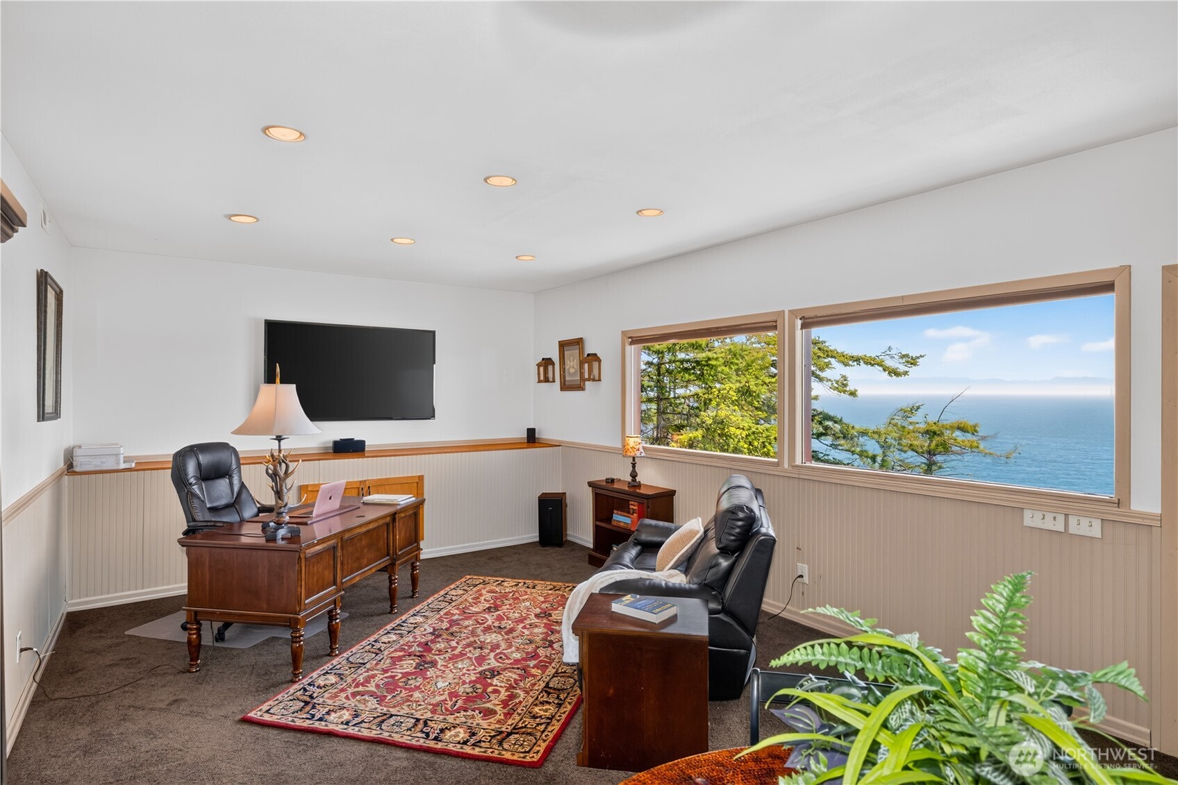14122 Ervine Road Anacortes, WA 98221 - Photo 29 of 40