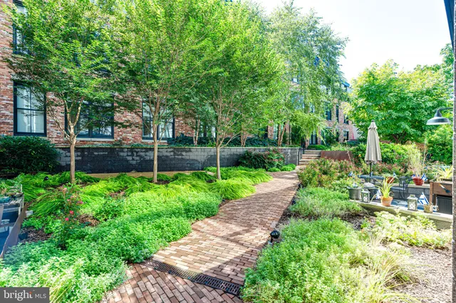 $679,999 | 57 N Street Northwest, Unit 125, Washington, DC 20001