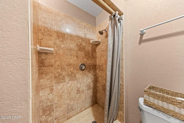 $2,200 | 301 Fairway Boulevard, Panama City Beach, FL 32413