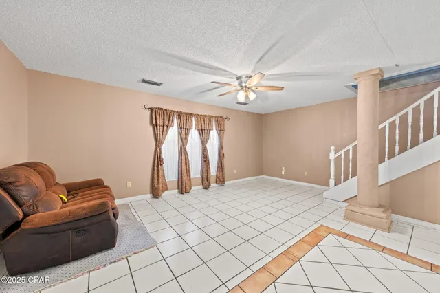 $2,200 | 301 Fairway Boulevard, Panama City Beach, FL 32413
