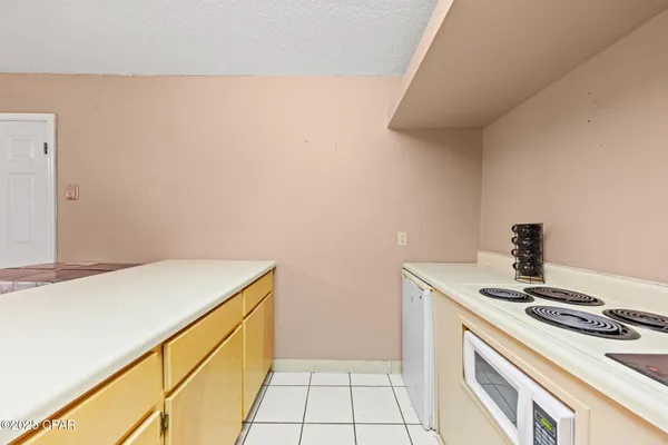 $1,900 | 301 Fairway Boulevard, Panama City Beach, FL 32413