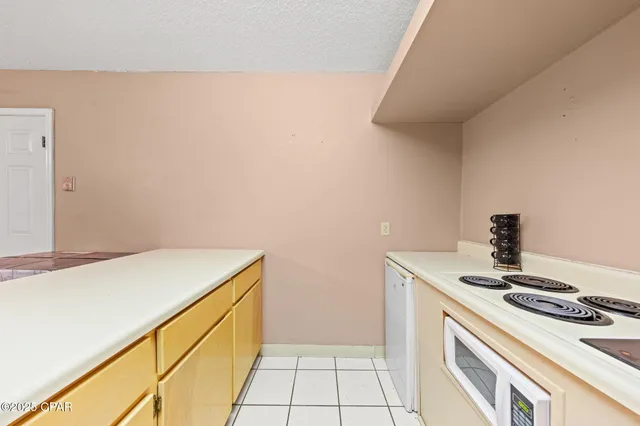 $2,200 | 301 Fairway Boulevard, Panama City Beach, FL 32413