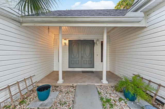 $2,200 | 301 Fairway Boulevard, Panama City Beach, FL 32413