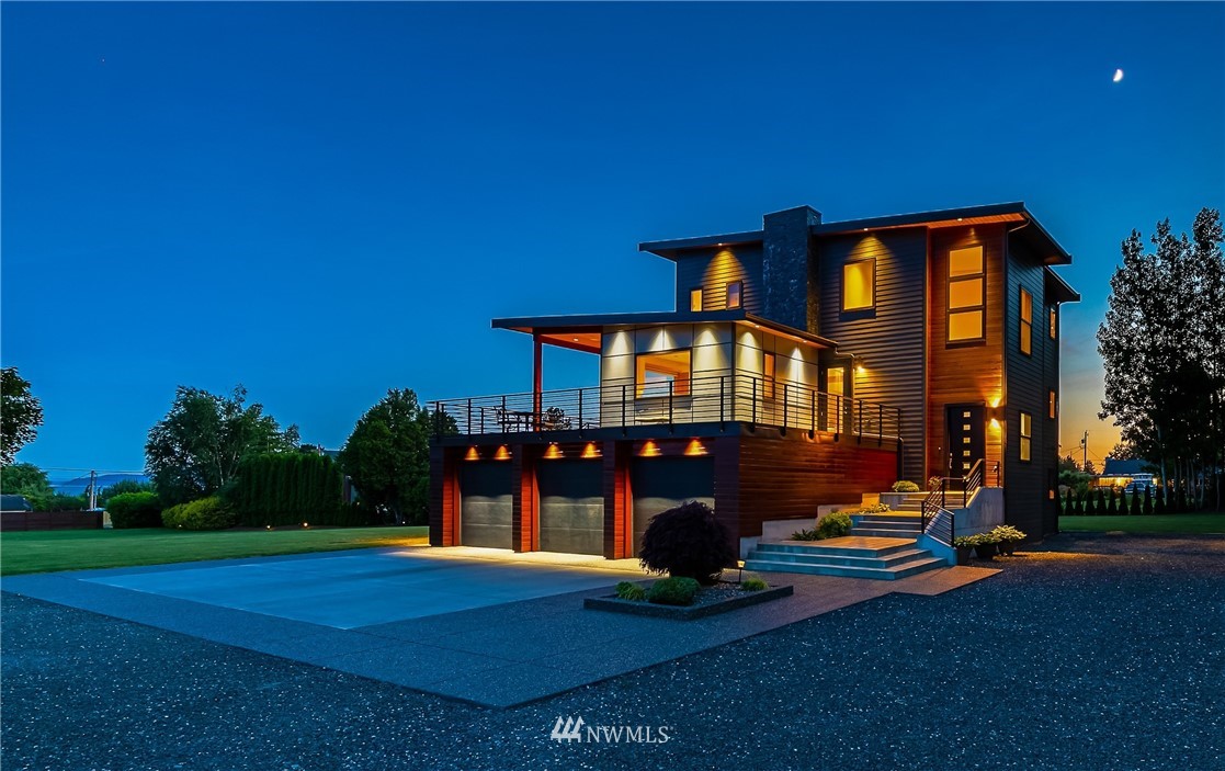 3835 Fort Bellingham Road Bellingham, WA 98225 - Photo 1 of 40 Gallery Image 1