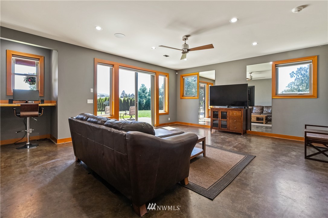3835 Fort Bellingham Road Bellingham, WA 98225 - Photo 29 of 40 Gallery Image 29
