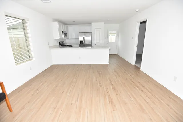 $1,750 | 10930 Bright Beacon Drive, Beasley, TX 77417