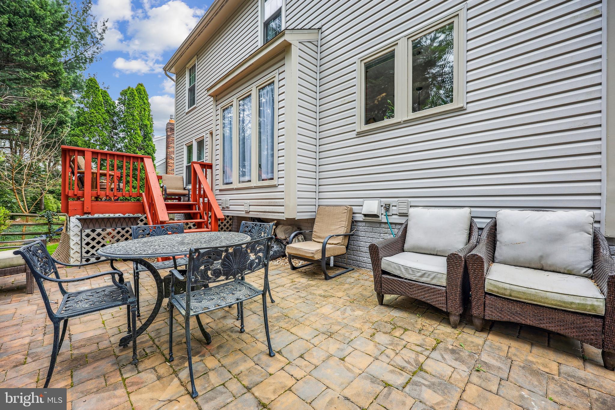 6132 Cornwall Terrace Frederick, MD 21701 - Photo 36 of 48 a outdoor space with the couches and a potted plant