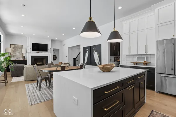 $2,290,000 | 16646 Southeastern Parkway, Fortville, IN 46040