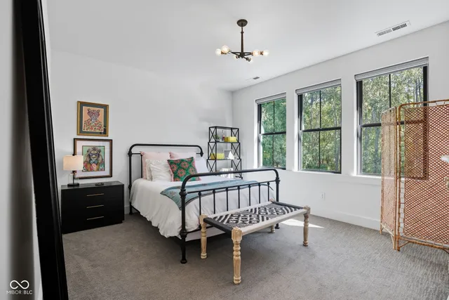 $2,350,000 | 16646 Southeastern Parkway, Fortville, IN 46040