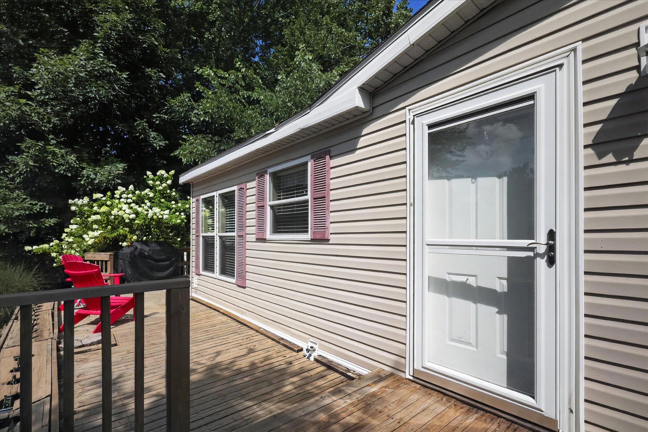 8000 Warren Woods Road, Unit 100 Three Oaks, MI 49128 - Photo 5 of 34 05-8000-Warren-Woods-Rd-100-WindowStill-
