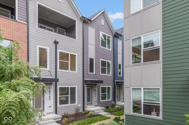 $2,800 | 2145 Coretta Way, Indianapolis, IN 46202