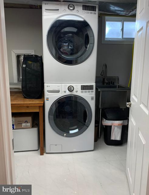 7413 Farnum Street Springfield, VA 22151 - Photo 29 of 30 Laundry room