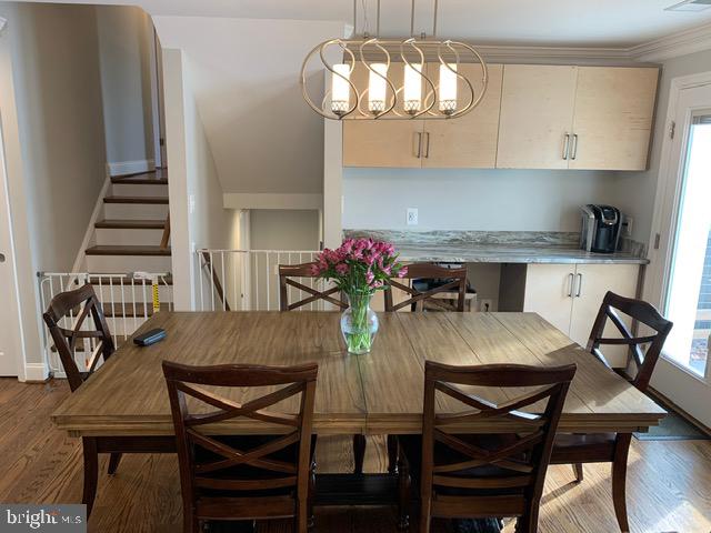 7413 Farnum Street Springfield, VA 22151 - Photo 5 of 30 Dining room