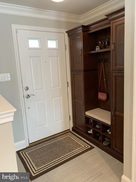 7413 Farnum Street Springfield, VA 22151 - Photo 7 of 30 Foyer