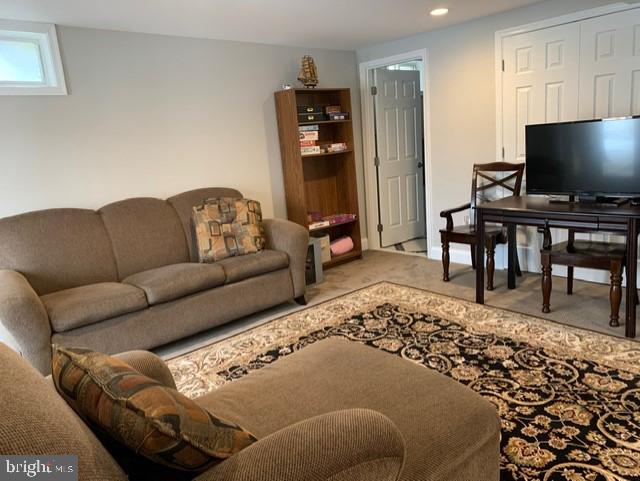 7413 Farnum Street Springfield, VA 22151 - Photo 9 of 30 Lower level Family Room w/ separate entry
