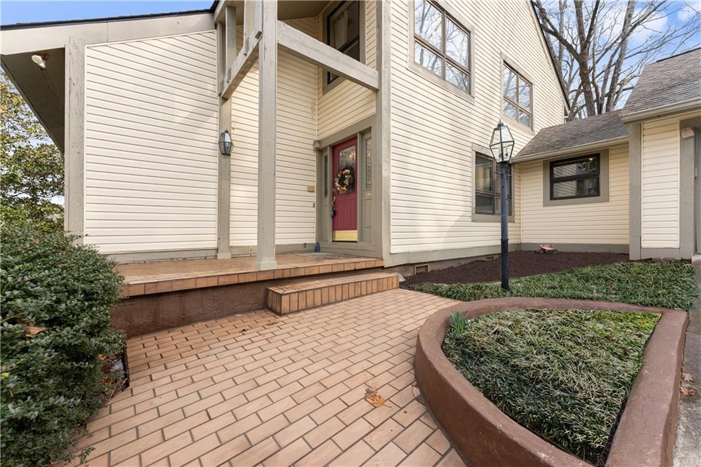 1456 Heritage Road Gainesville, GA 30501 - Photo 8 of 57