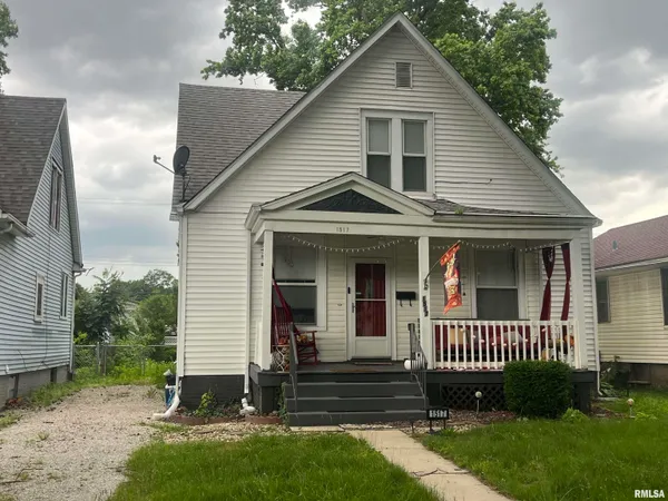 $161,580 | 1517 South State Street, Springfield, IL 62704