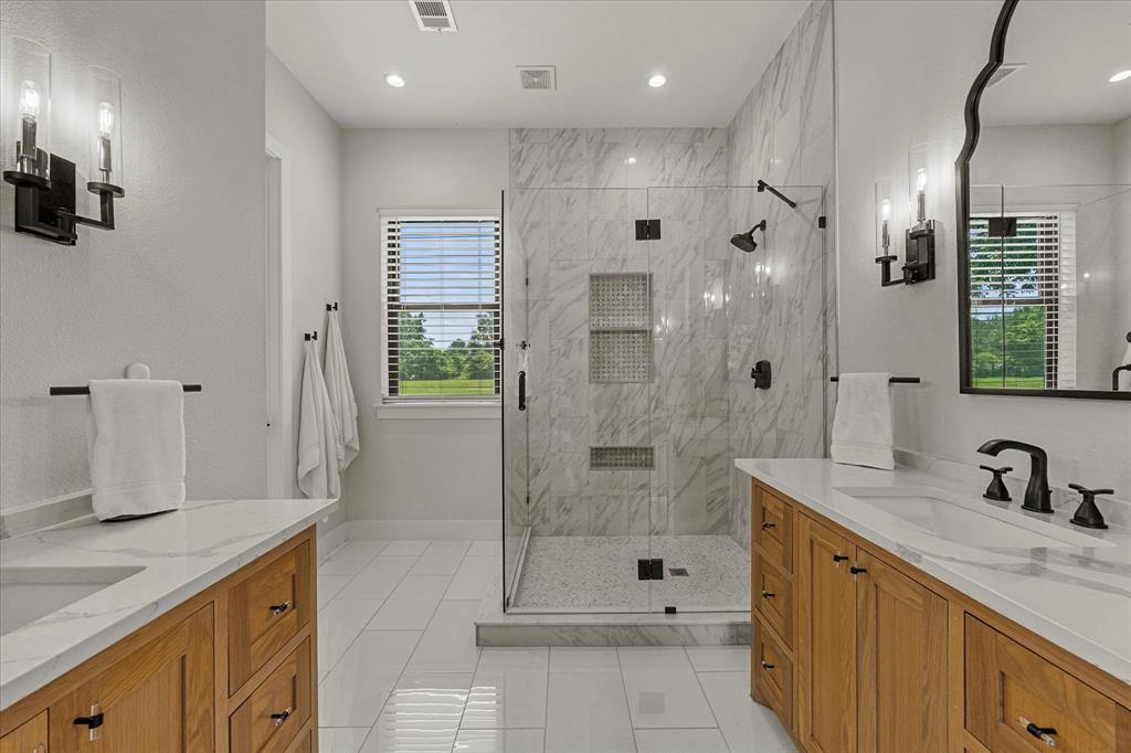 425 Door Key Ranch Road Trinidad, TX 75163 - Photo 19 of 37