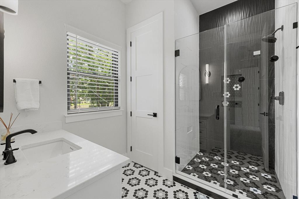 425 Door Key Ranch Road Trinidad, TX 75163 - Photo 23 of 37