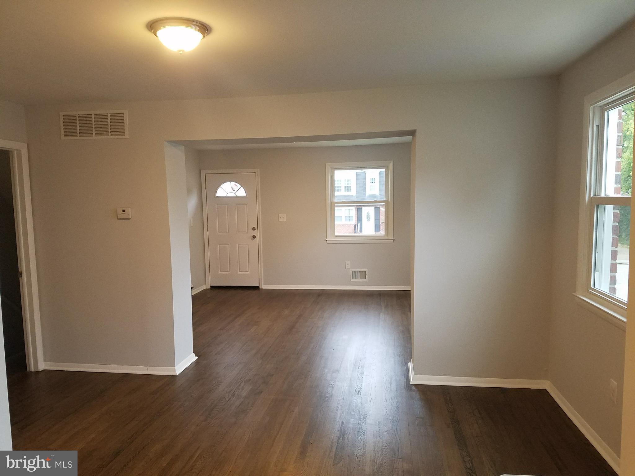 5711 Arnhem Road Baltimore, MD 21206 - Photo 7 of 33 Gallery Image 7