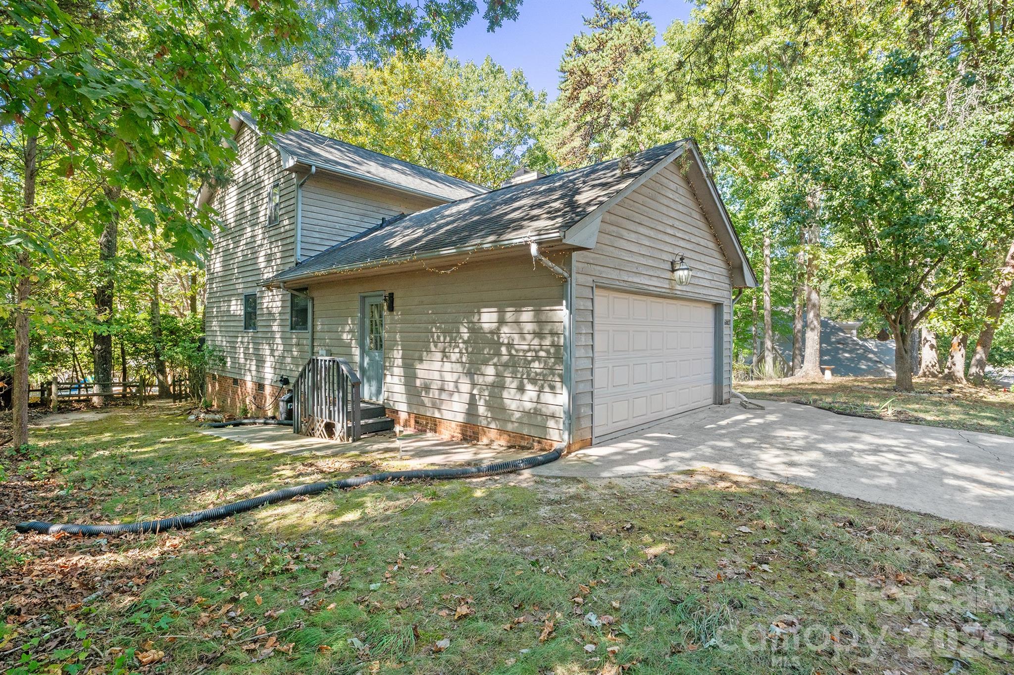 16003 Molokai Drive Tega Cay, SC 29708 - Photo 2 of 30