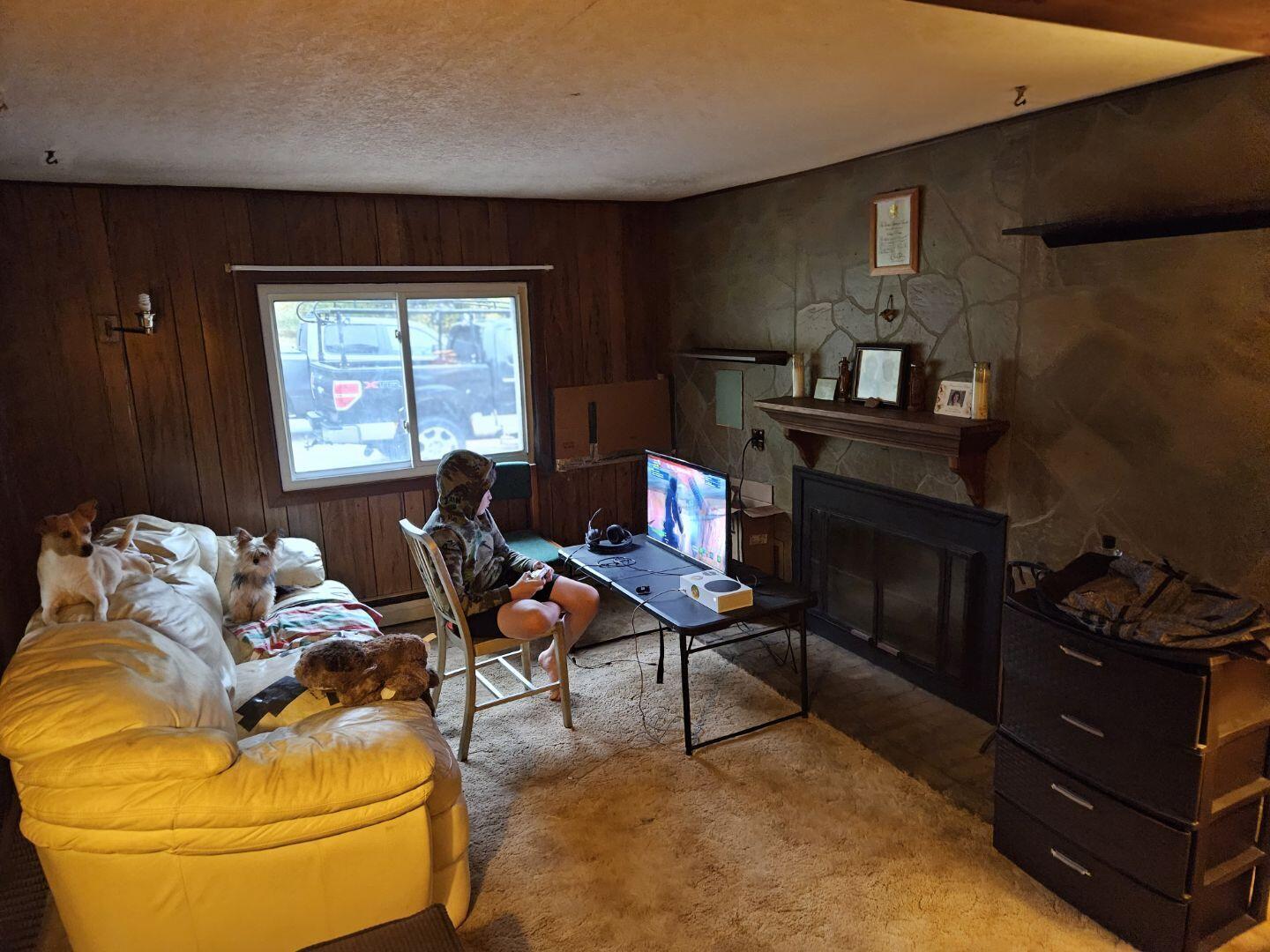 5094 Whitehall Road Muskegon, MI 49445 - Photo 10 of 18 Resized_20231019_124657