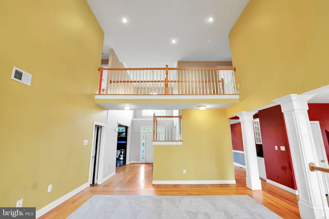 $1,000,000 | 18101 Littlebrooke Drive, Olney, MD 20832