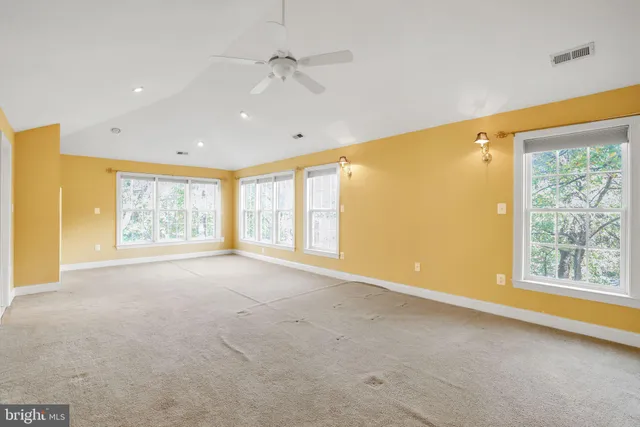 $1,000,000 | 18101 Littlebrooke Drive, Olney, MD 20832