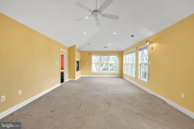 $1,000,000 | 18101 Littlebrooke Drive, Olney, MD 20832