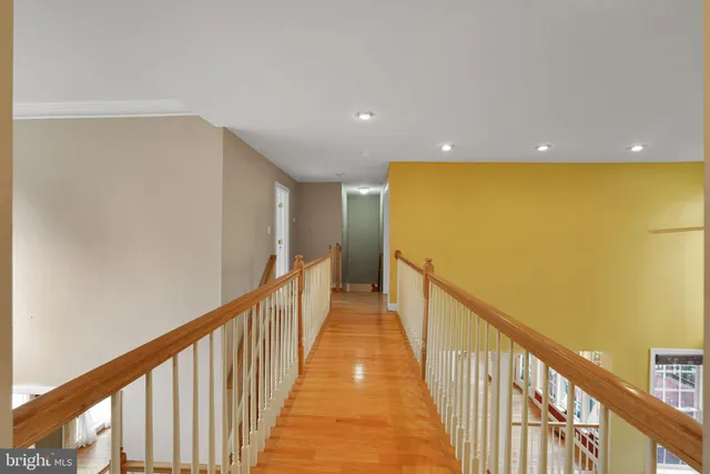 $1,000,000 | 18101 Littlebrooke Drive, Olney, MD 20832